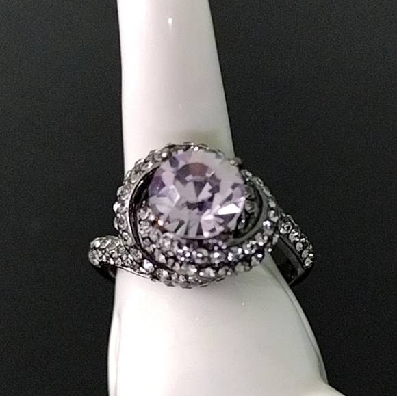 Women's Rhinestone Statement Cocktail Ring - Picture 12 of 12